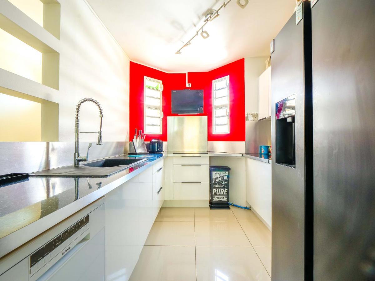 Triplex Yasuke: Vivez L'Experience Pop Art Et Geek En Plein Coeur De Petit-Bourg Villa Exterior photo